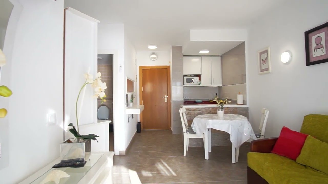 TodoHoliday.com - Benal Beach - Apartment with terrace and swimming pool